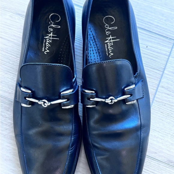 Cole Haan Black Leather Slip-On Shoes with Silver Detailing - Picture 2 of 6